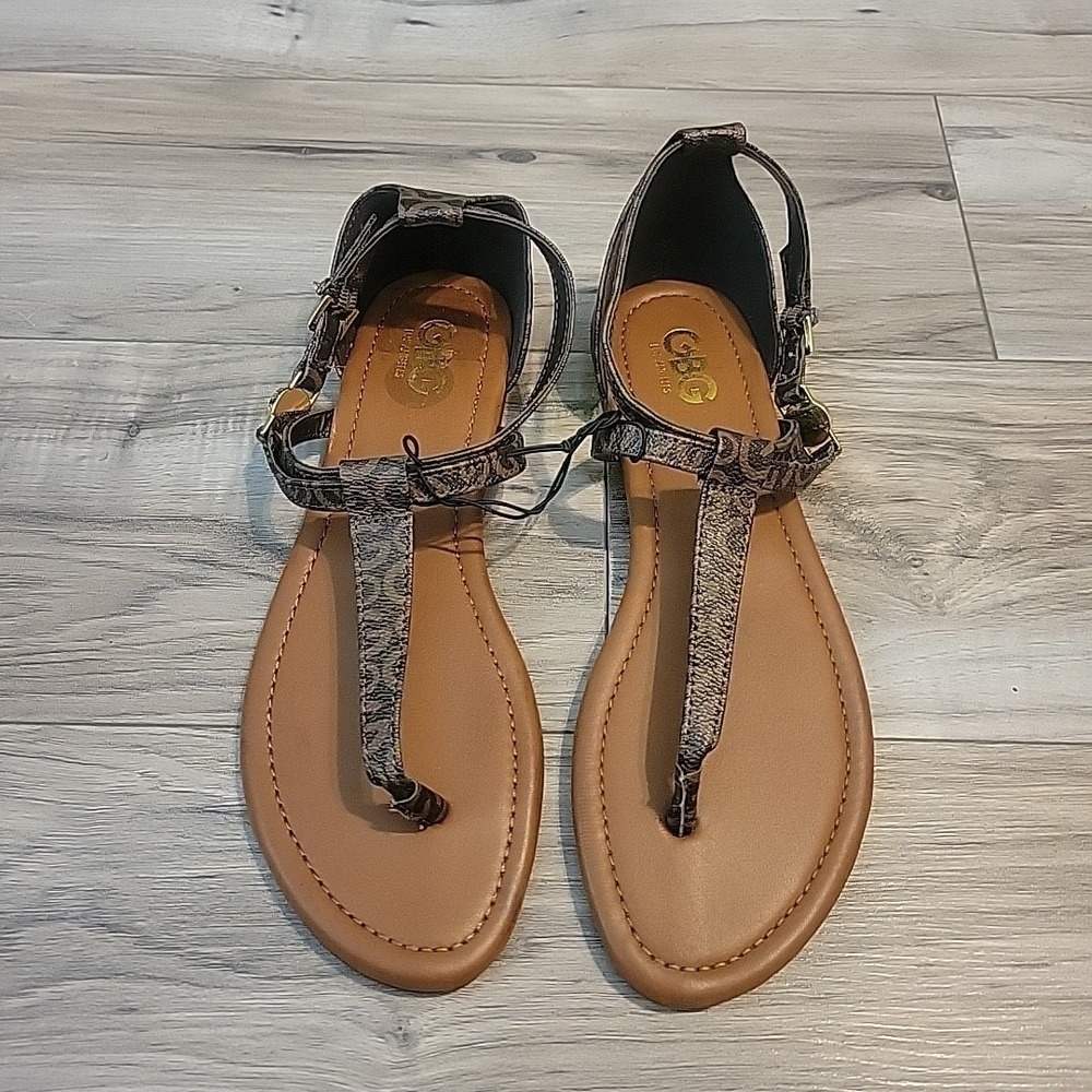 GBG Los Angeles By Guess Sandals Womens 9.5M Logo Brown Slingback Shoes NEW